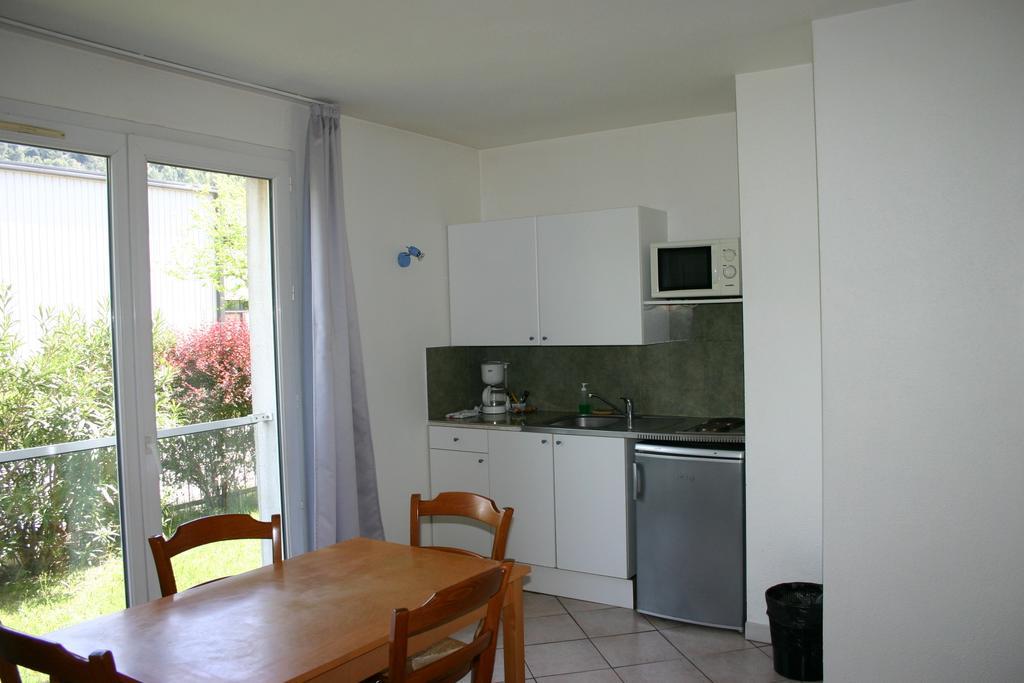 Appart'Hotel Residella Aubagne Gémenos Szoba fotó
